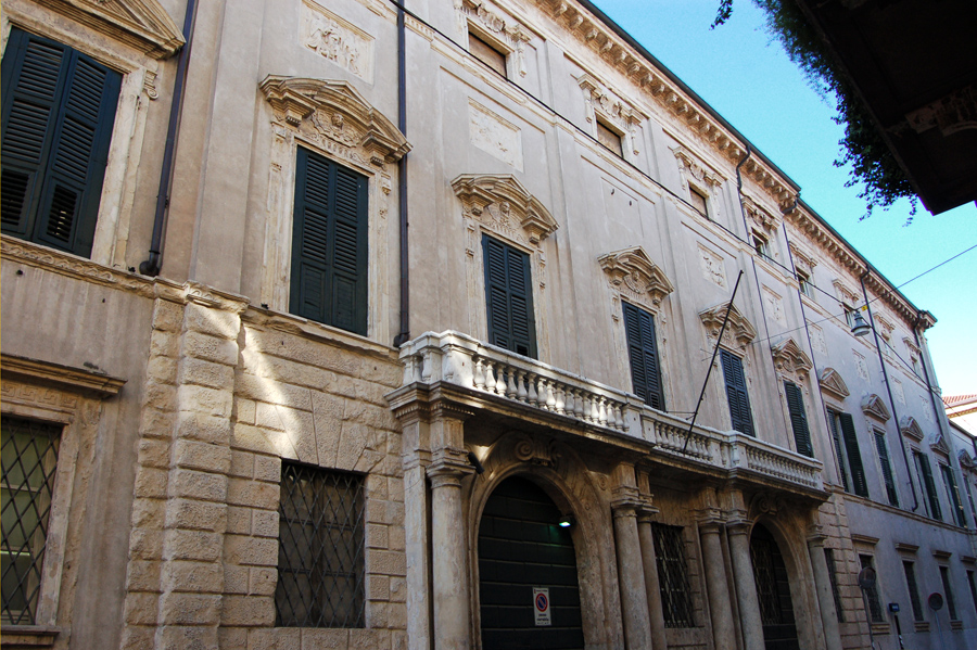 Palazzo_Forti